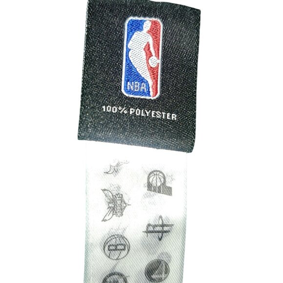 NBA Boston Celtics Mesh Drawstring Shorts Green L Fan Gear (Flaw) - Picture 2 of 6